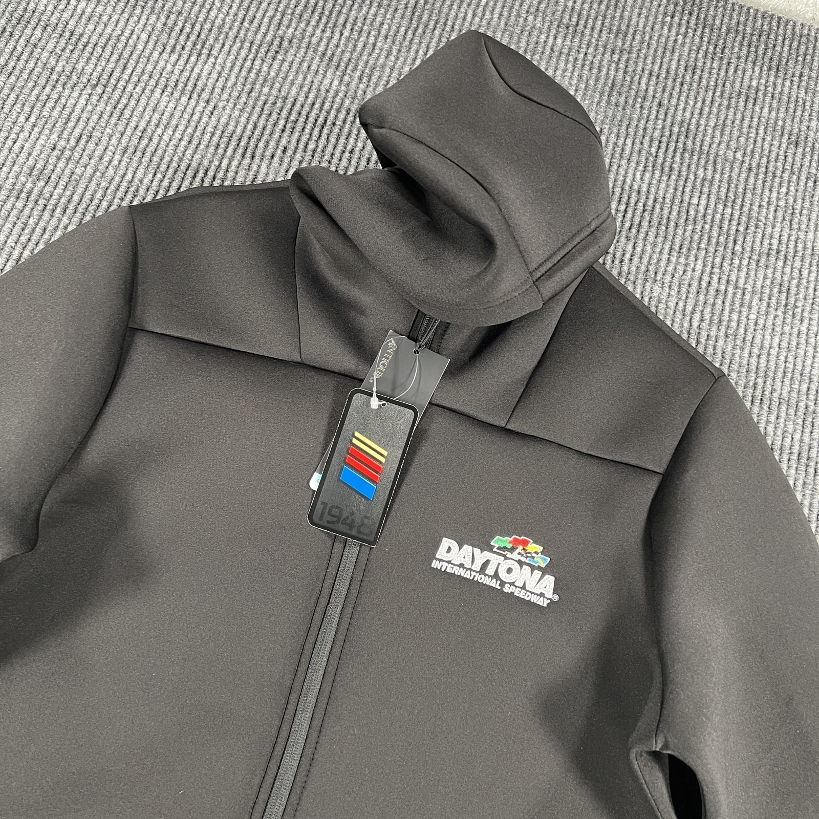 Daytona International Speedway Jacket Mens Medium Black Nascar Antigua Hooded
